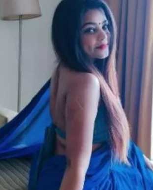 blonde Escorts Sneha